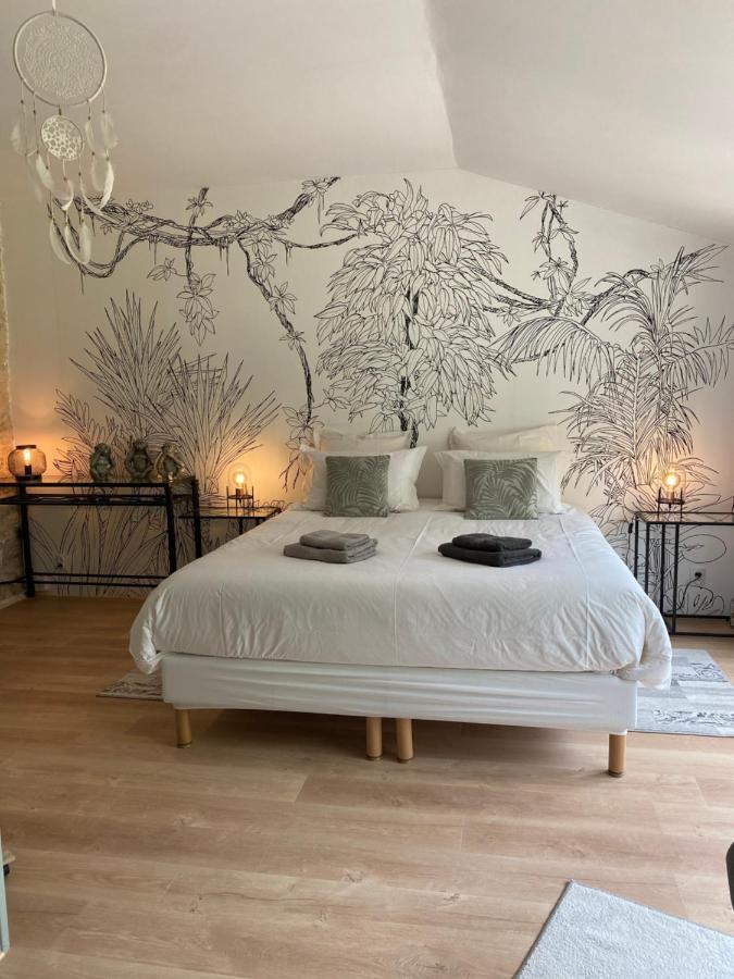 Bed and Breakfast La Chaumeauniere à Aigrefeuille-dʼAunis Extérieur photo