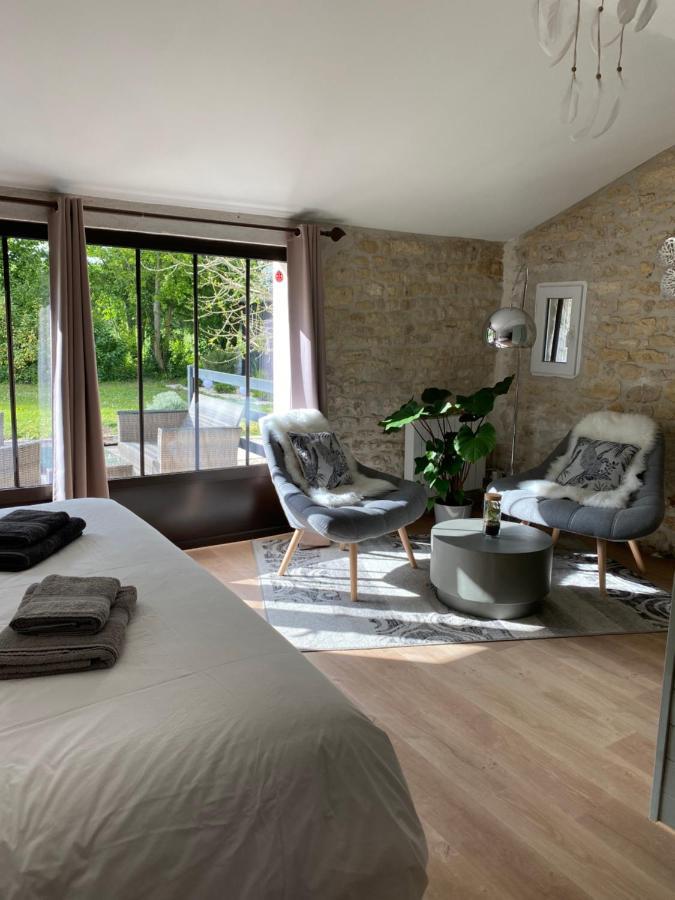 Bed and Breakfast La Chaumeauniere à Aigrefeuille-dʼAunis Extérieur photo