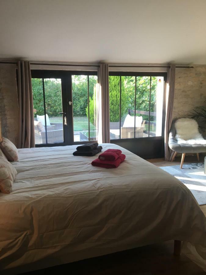 Bed and Breakfast La Chaumeauniere à Aigrefeuille-dʼAunis Extérieur photo